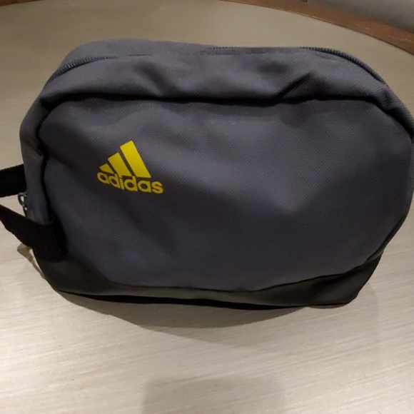 adidas travel toiletry bag